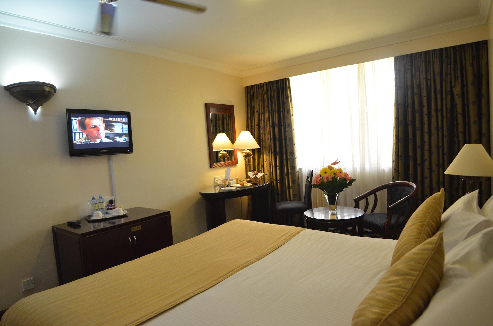 Jacaranda Hotel Nairobi Exteriör bild