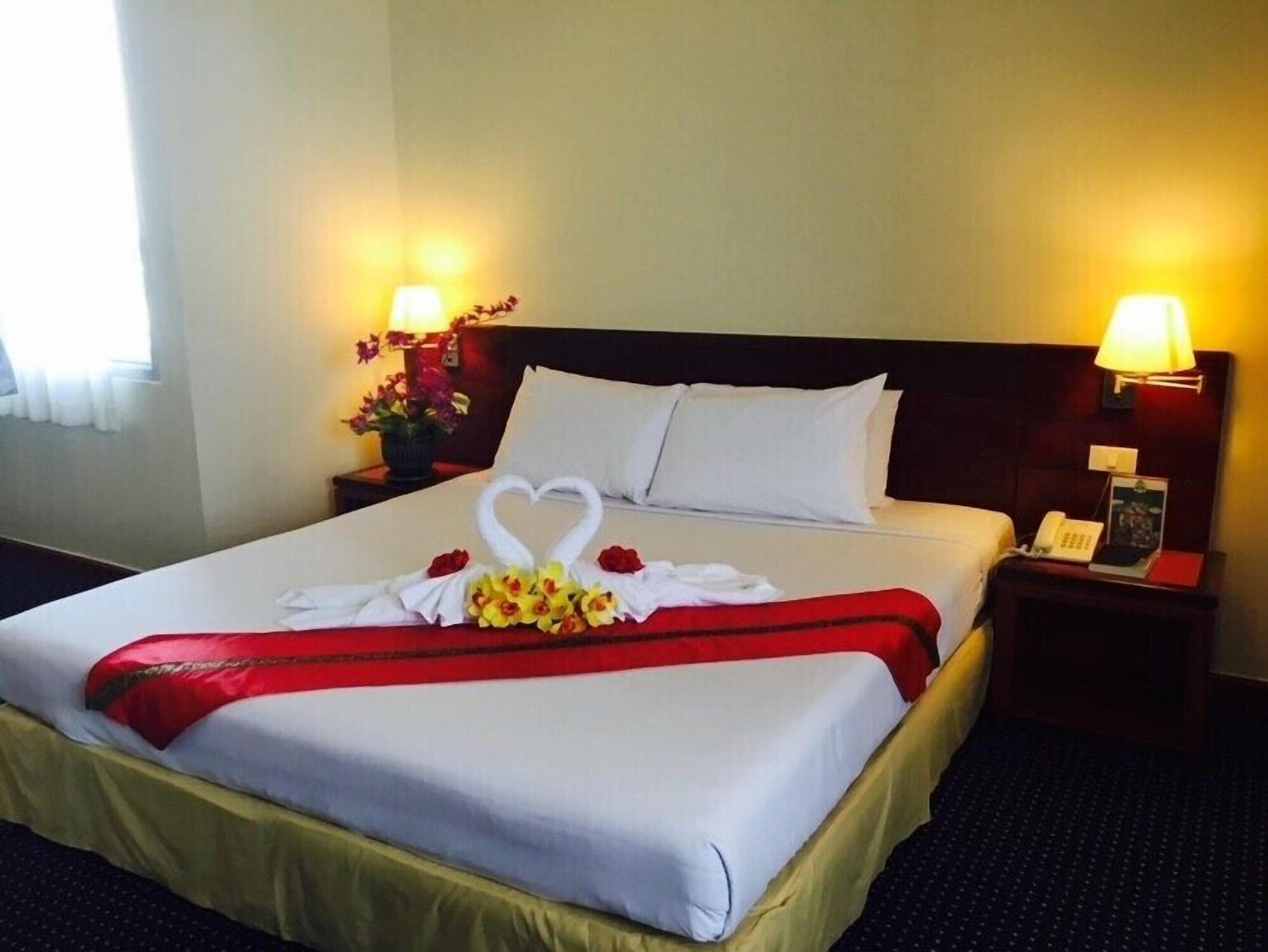 Hatyai Golden Crown Hotel Hat Yai Exteriör bild