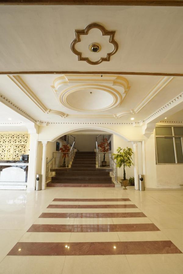 Royal Palace Resort McLeod Ganj Exteriör bild