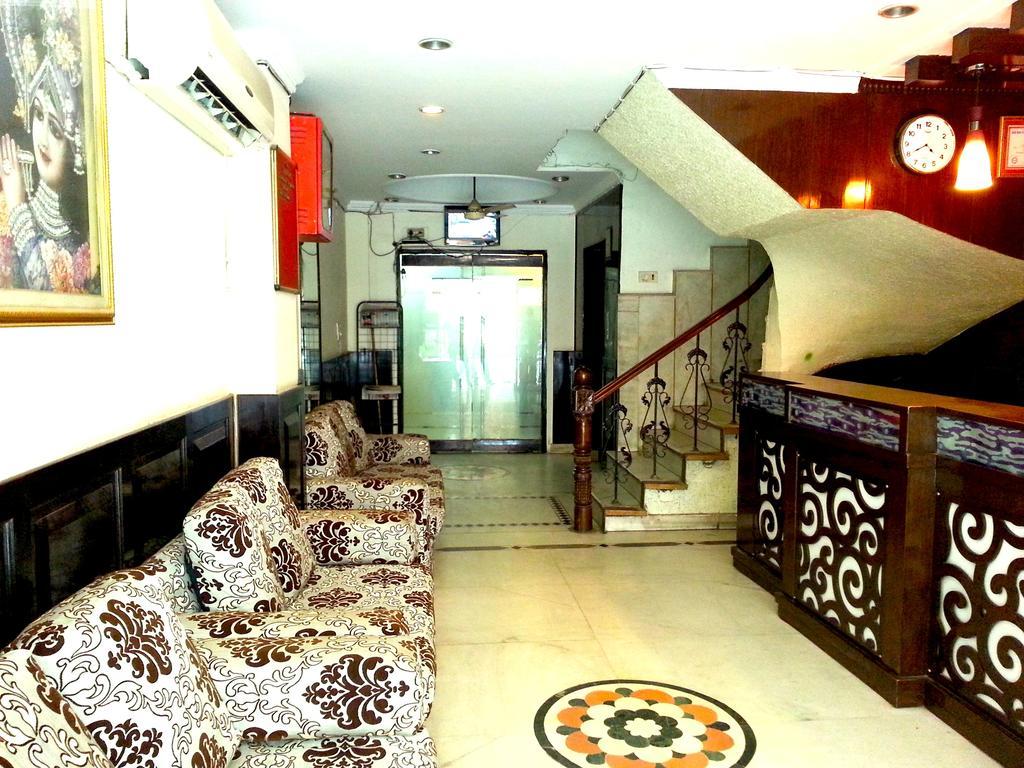Hotel Baba Continental New Delhi Exteriör bild