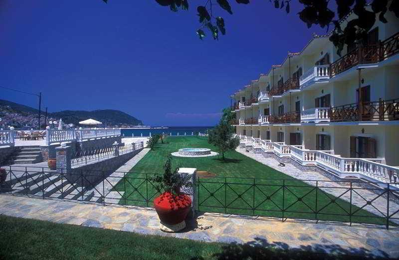 Aeolos Hotel Skopelos stad Exteriör bild