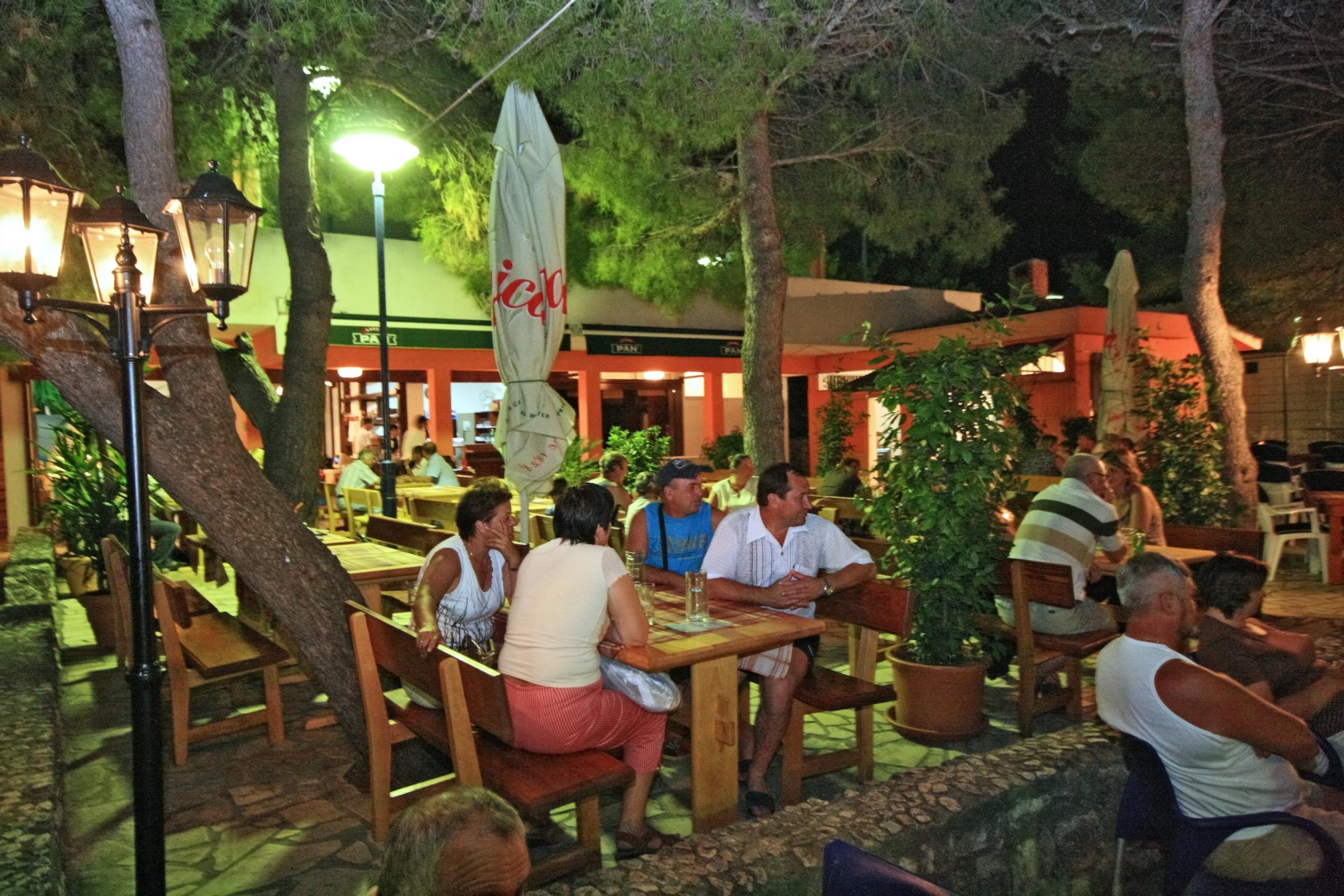 Hotel Medena Trogir Exteriör bild
