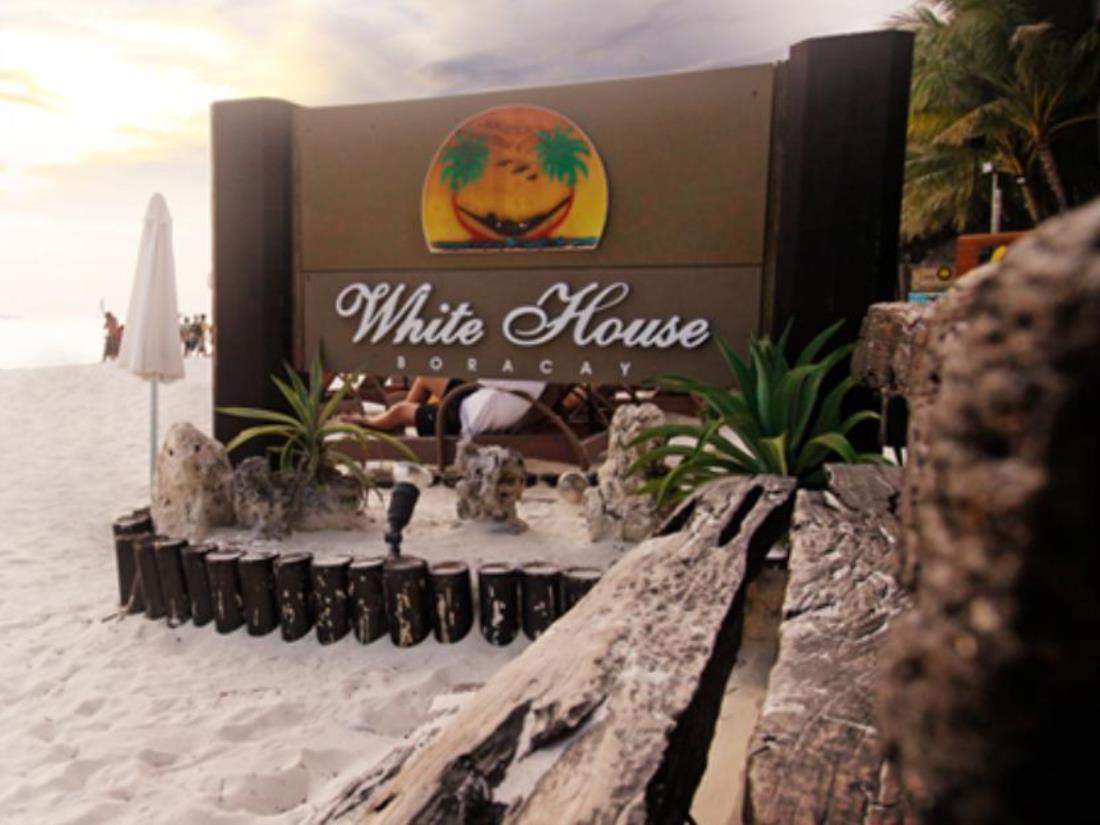 White House Beach Resort Balabag  Exteriör bild