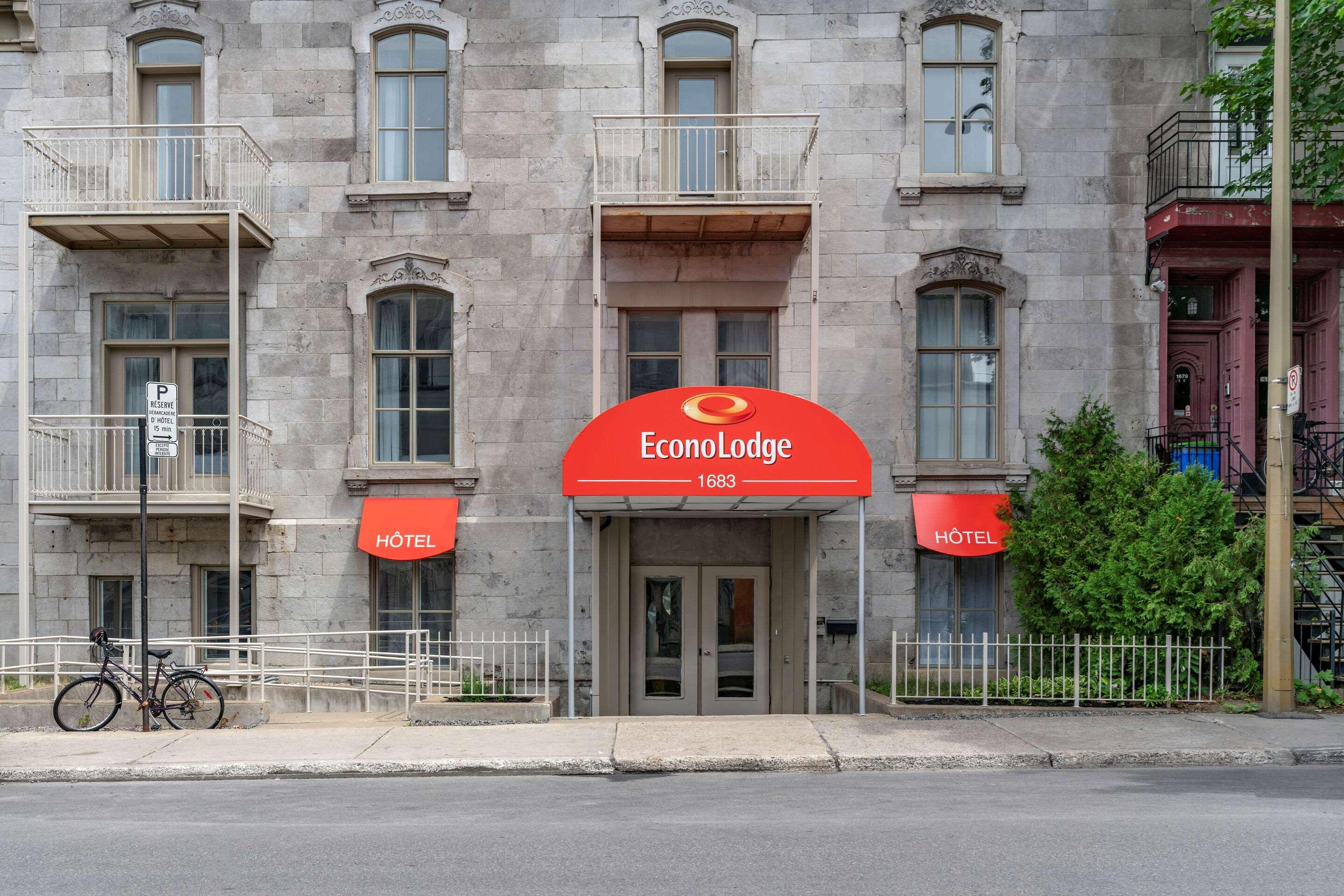 Econo Lodge Montréal Exteriör bild