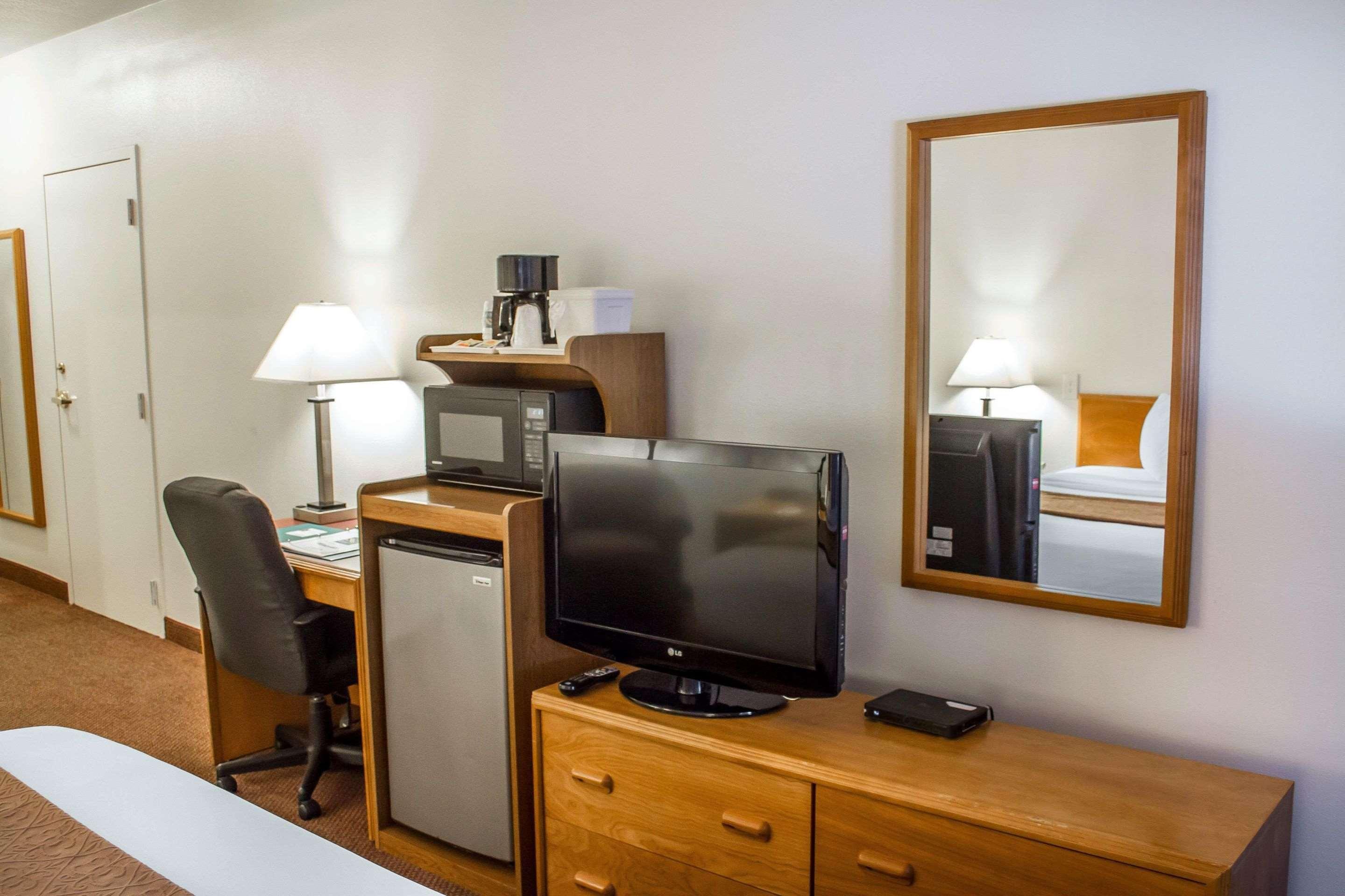 Quality Inn & Suites Longview Kelso Exteriör bild