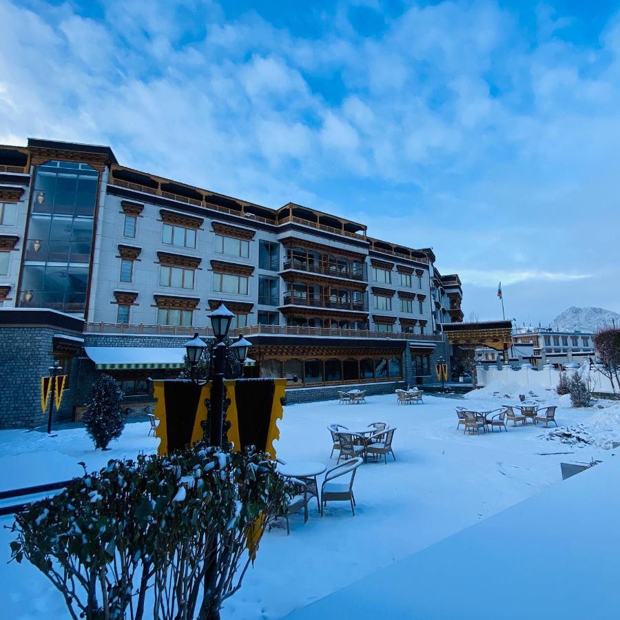 The Grand Dragon Ladakh Hotell Leh Exteriör bild