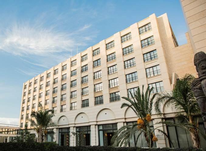 Grand Palace Hotel Amman Exteriör bild