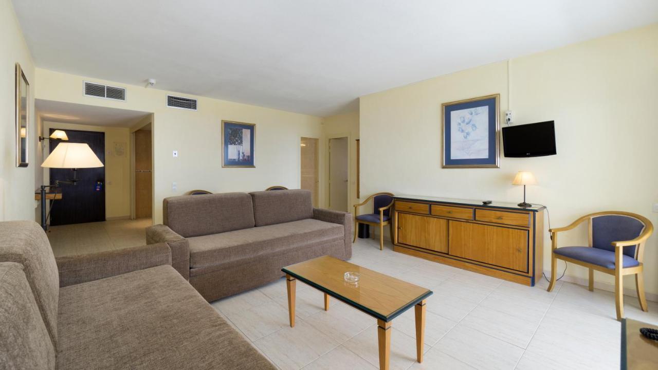 Hotel Apartamentos Pyr Fuengirola Exteriör bild