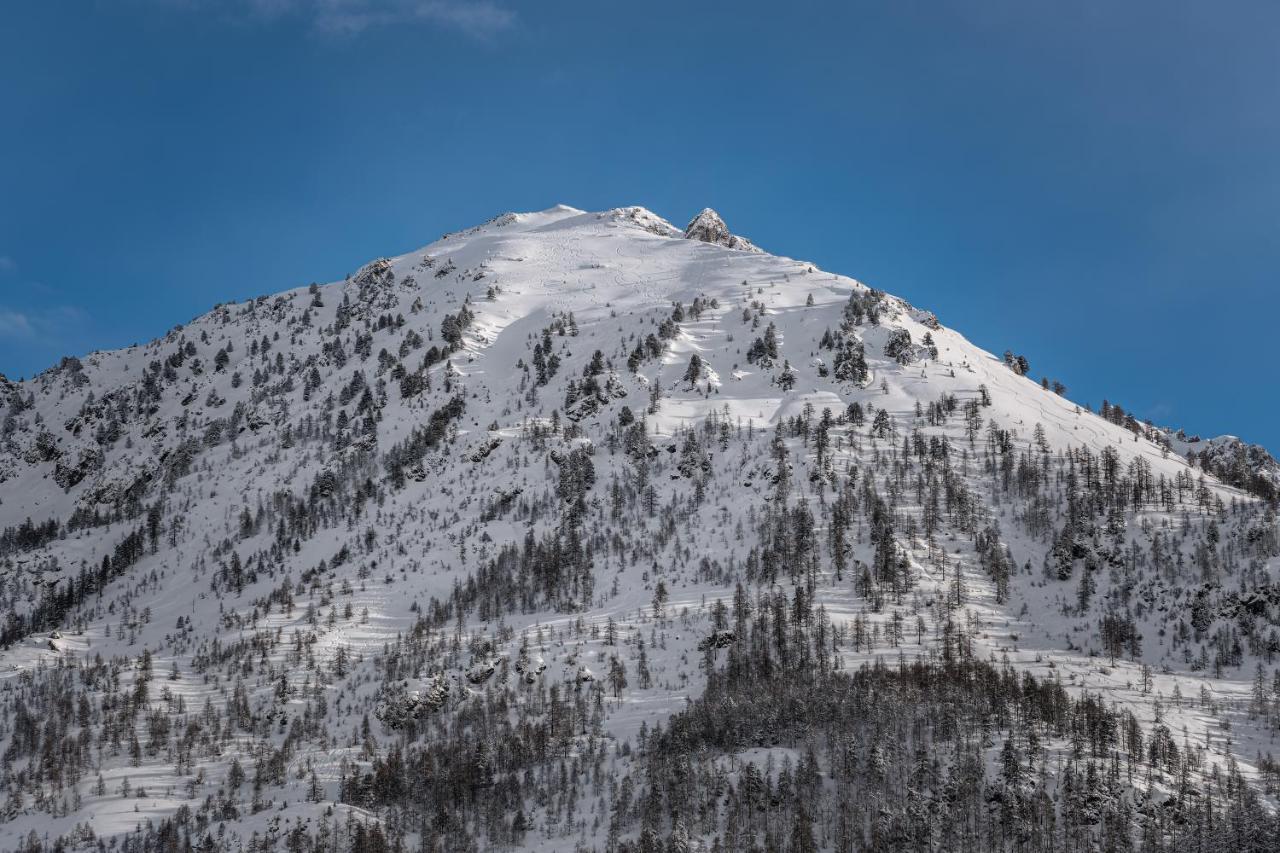 Le Chalet Blanc Hotel & Spa Montgenèvre Exteriör bild