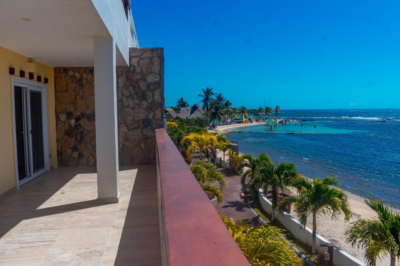 Las Palmas Beach Hotel Dixon Cove Exteriör bild