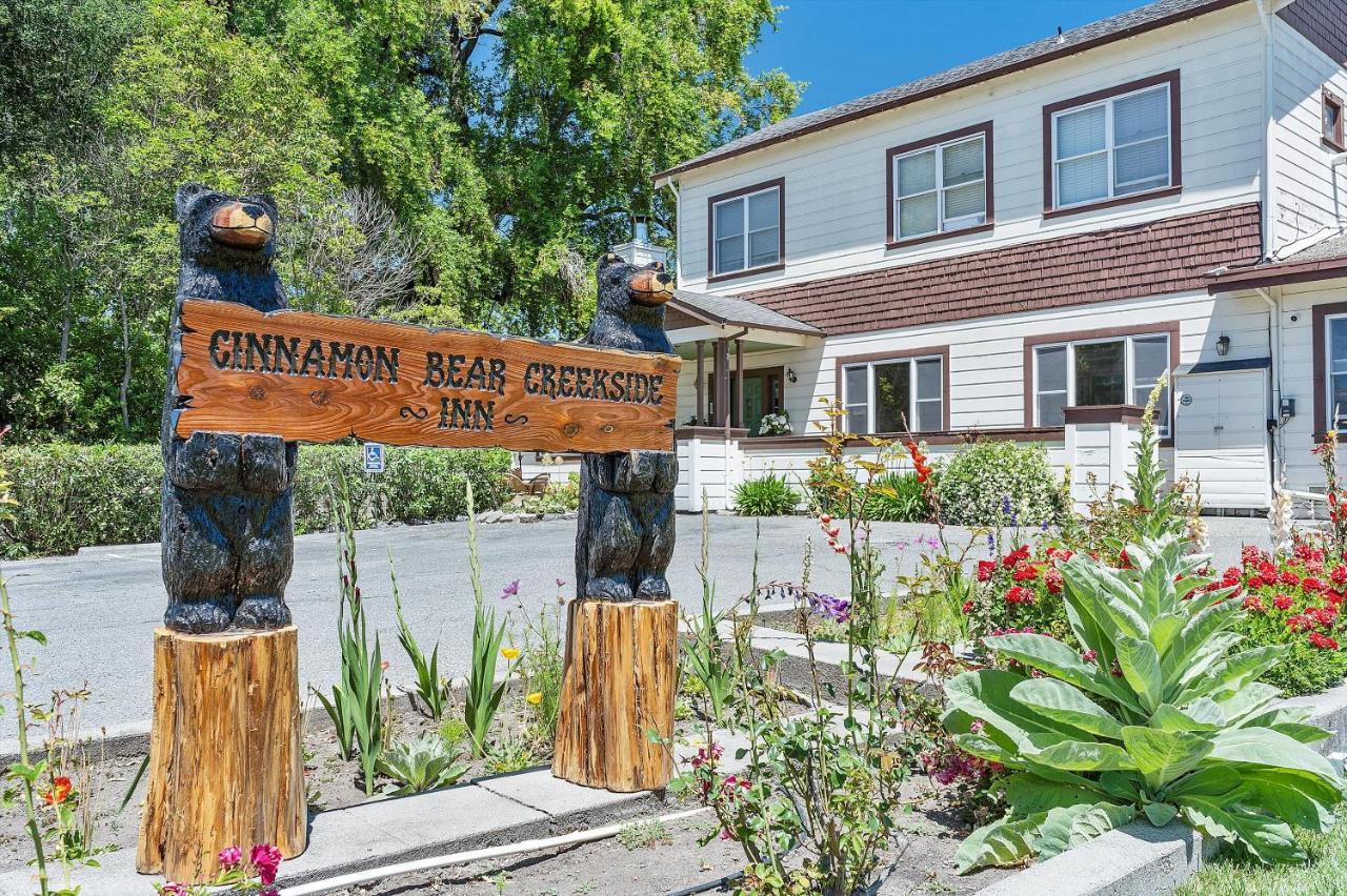 Cinnamon Bear Creekside Inn Sonoma Exteriör bild