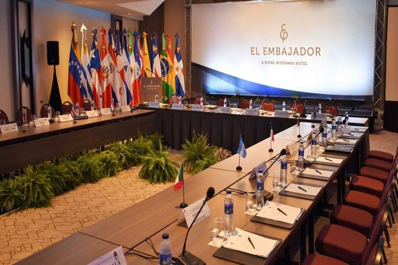 El Embajador, A Royal Hideaway Hotel Santo Domingo Exteriör bild