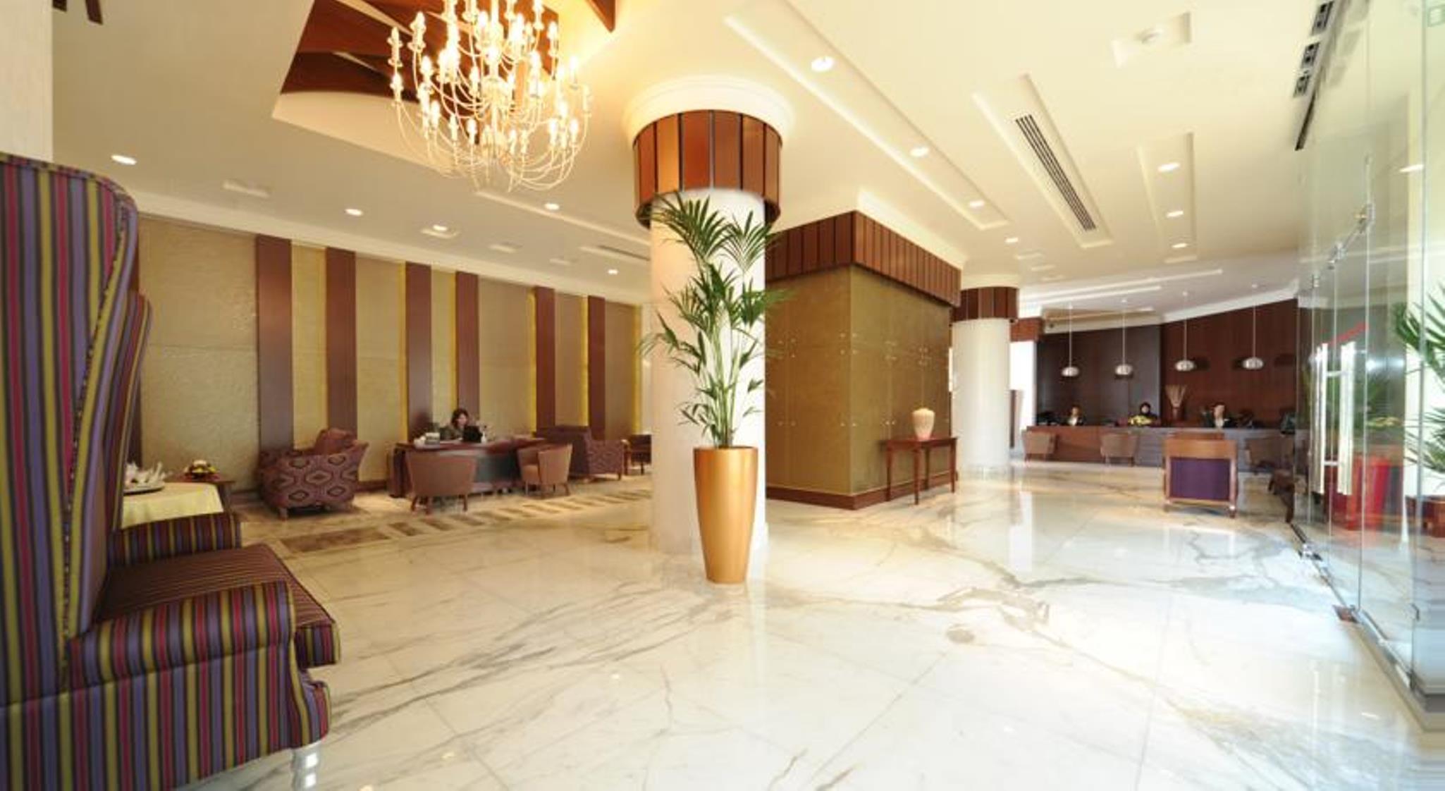 City Seasons Al Hamra Hotel Abu Dhabi Inreriör bild