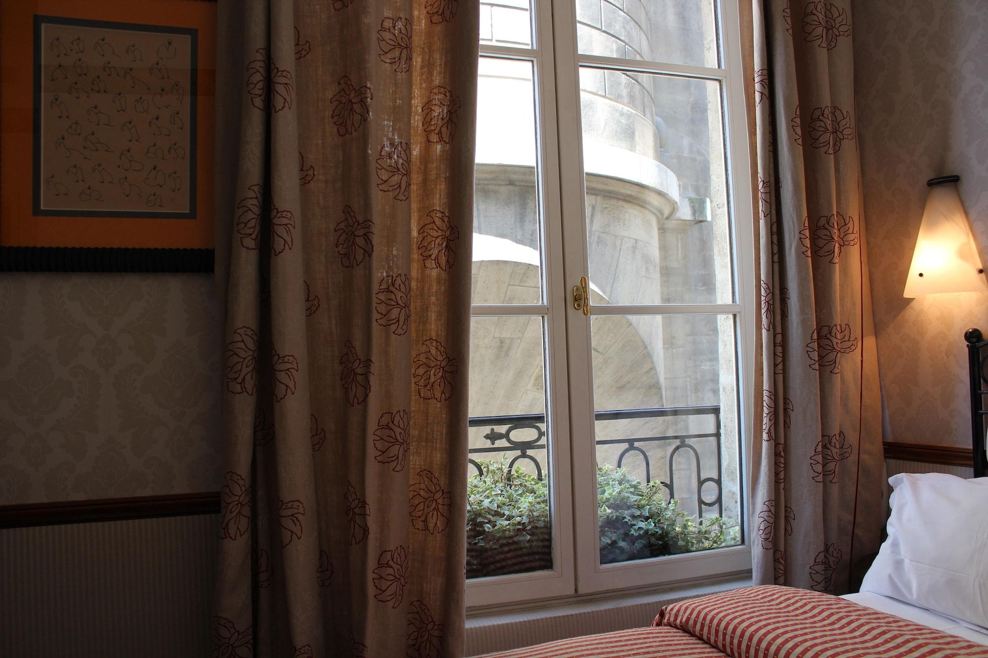 Le Relais Saint Sulpice Hotell Paris Exteriör bild