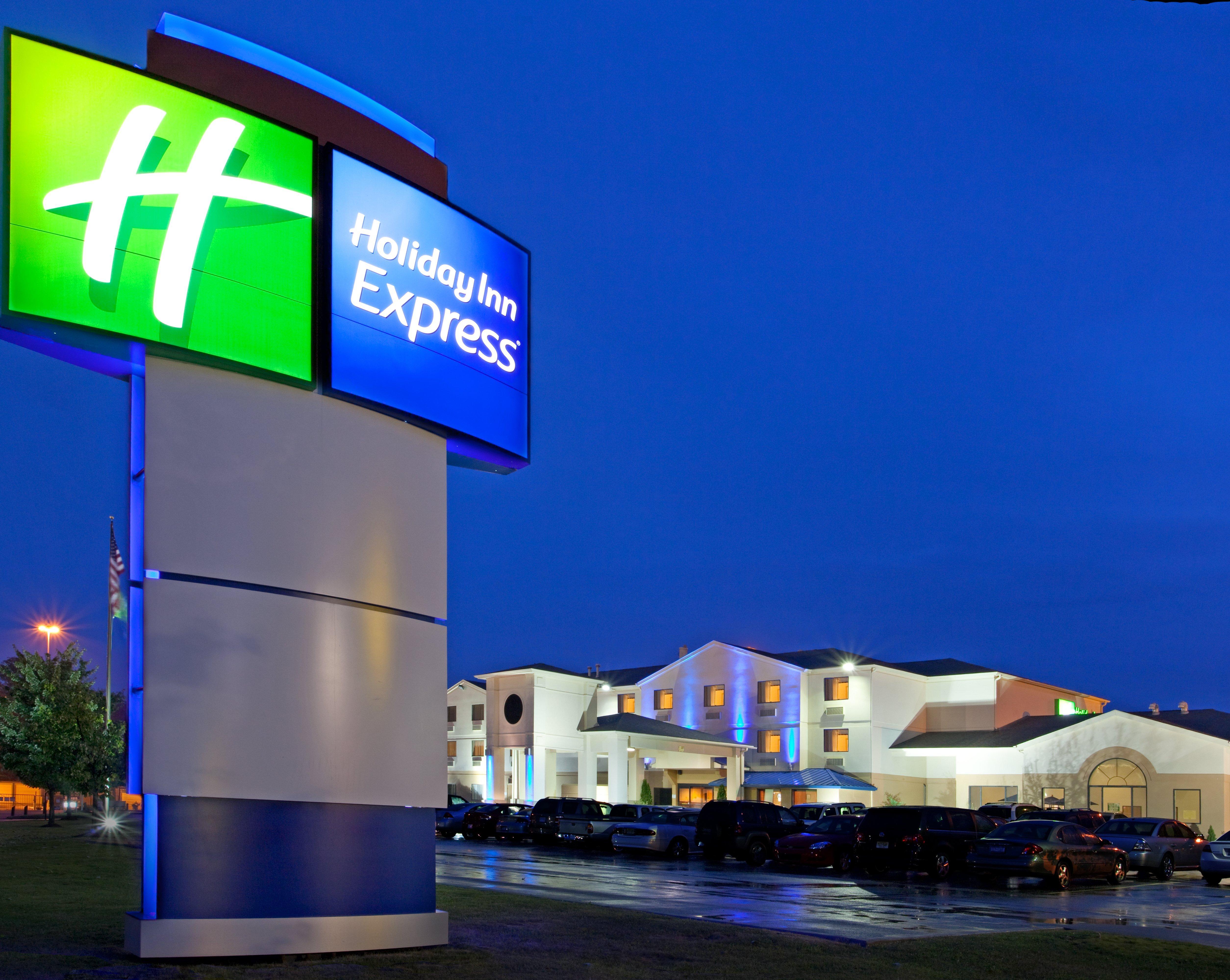 Holiday Inn Express Hotel Pittsburgh-North/Harmarville, An Ihg Hotel Exteriör bild