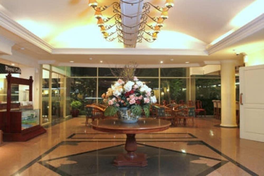 Resor Tuban Tropis Hotell Exteriör bild