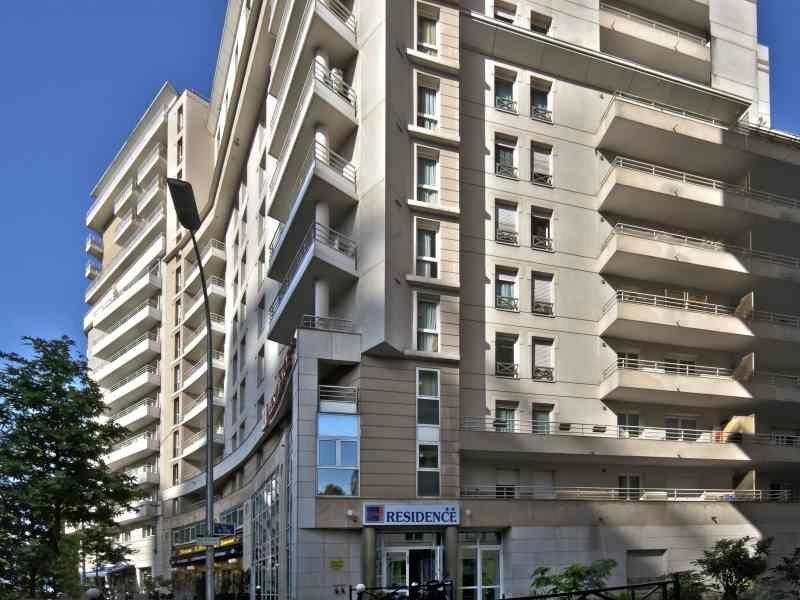 Aparthotel Adagio Access La Defense - Place Charras Courbevoie Exteriör bild