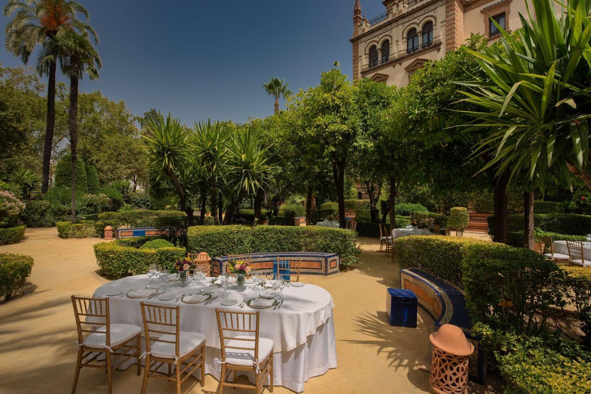 Hotel Alfonso Xiii, A Luxury Collection Hotel, Sevilla Exteriör bild