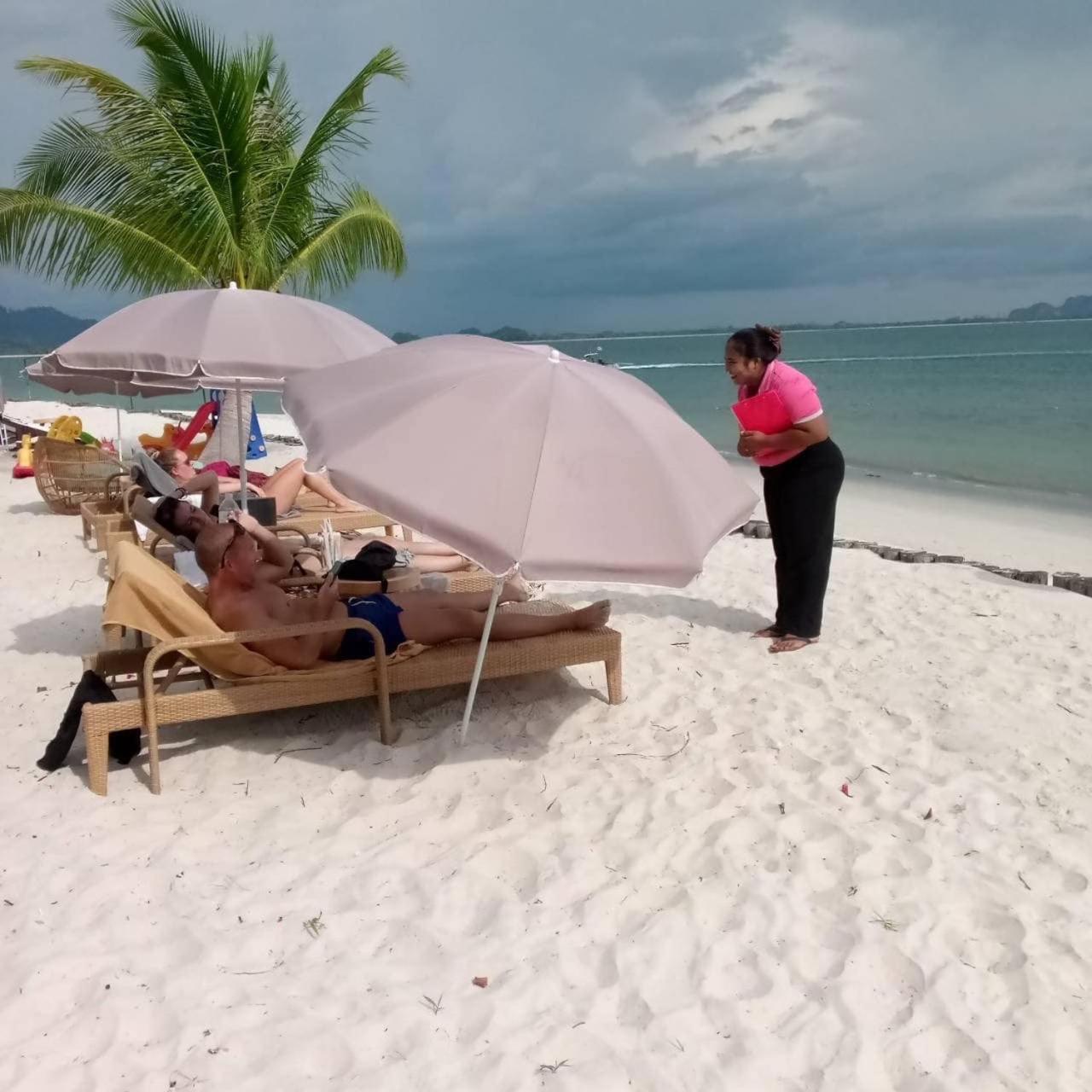 Koh Mook Sivalai Beach Resort Exteriör bild