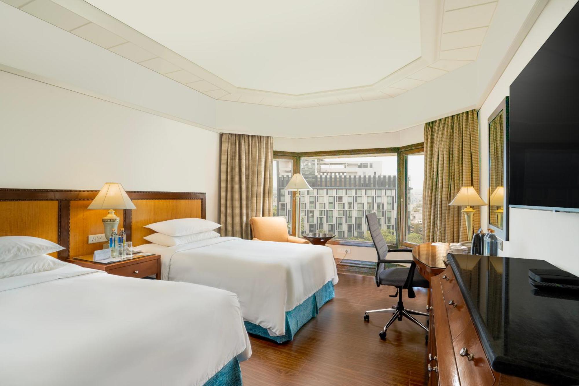 Hyderabad Marriott Hotel&Convention Centre Exteriör bild