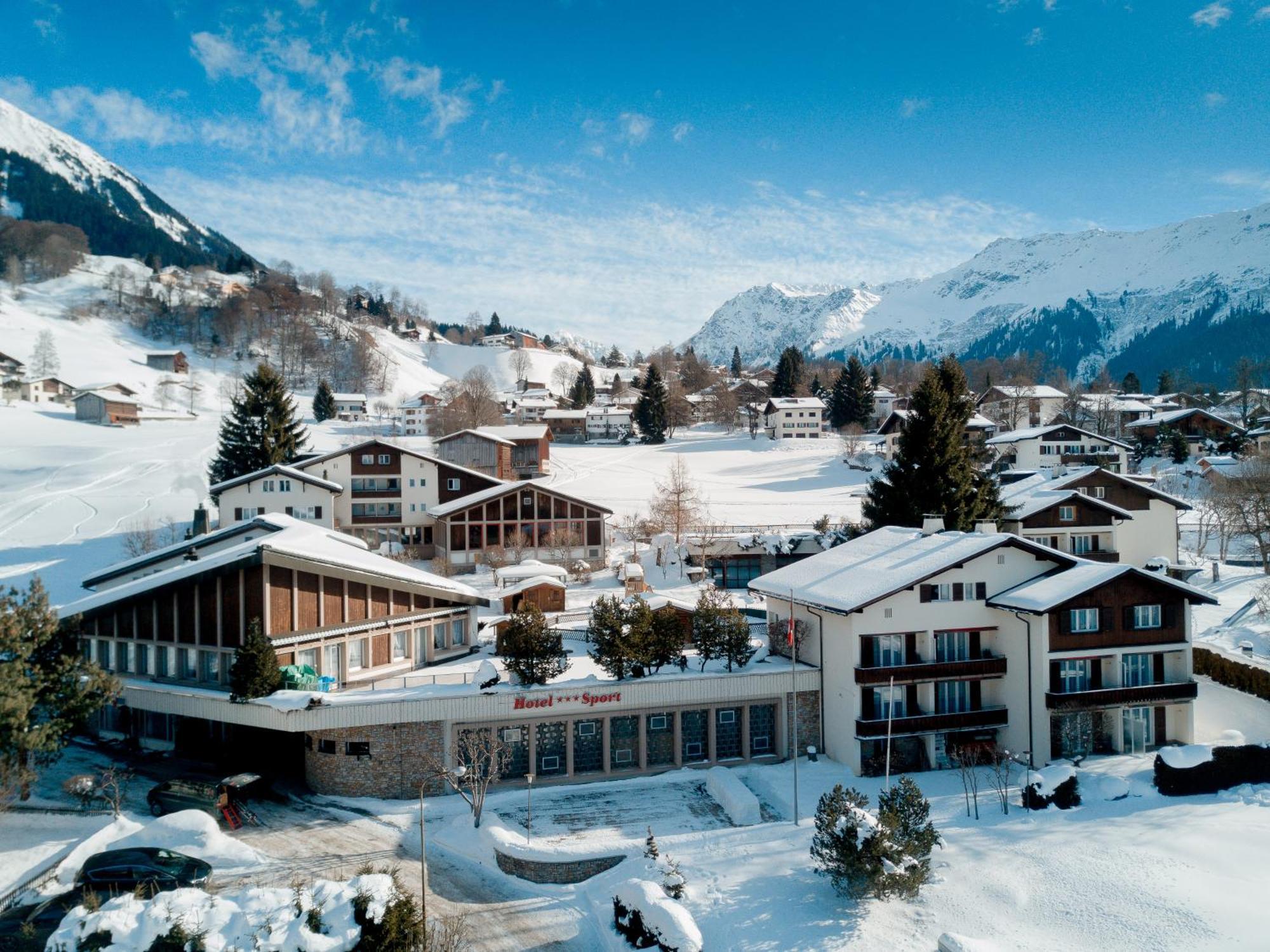 Hotel Sport Klosters Exteriör bild