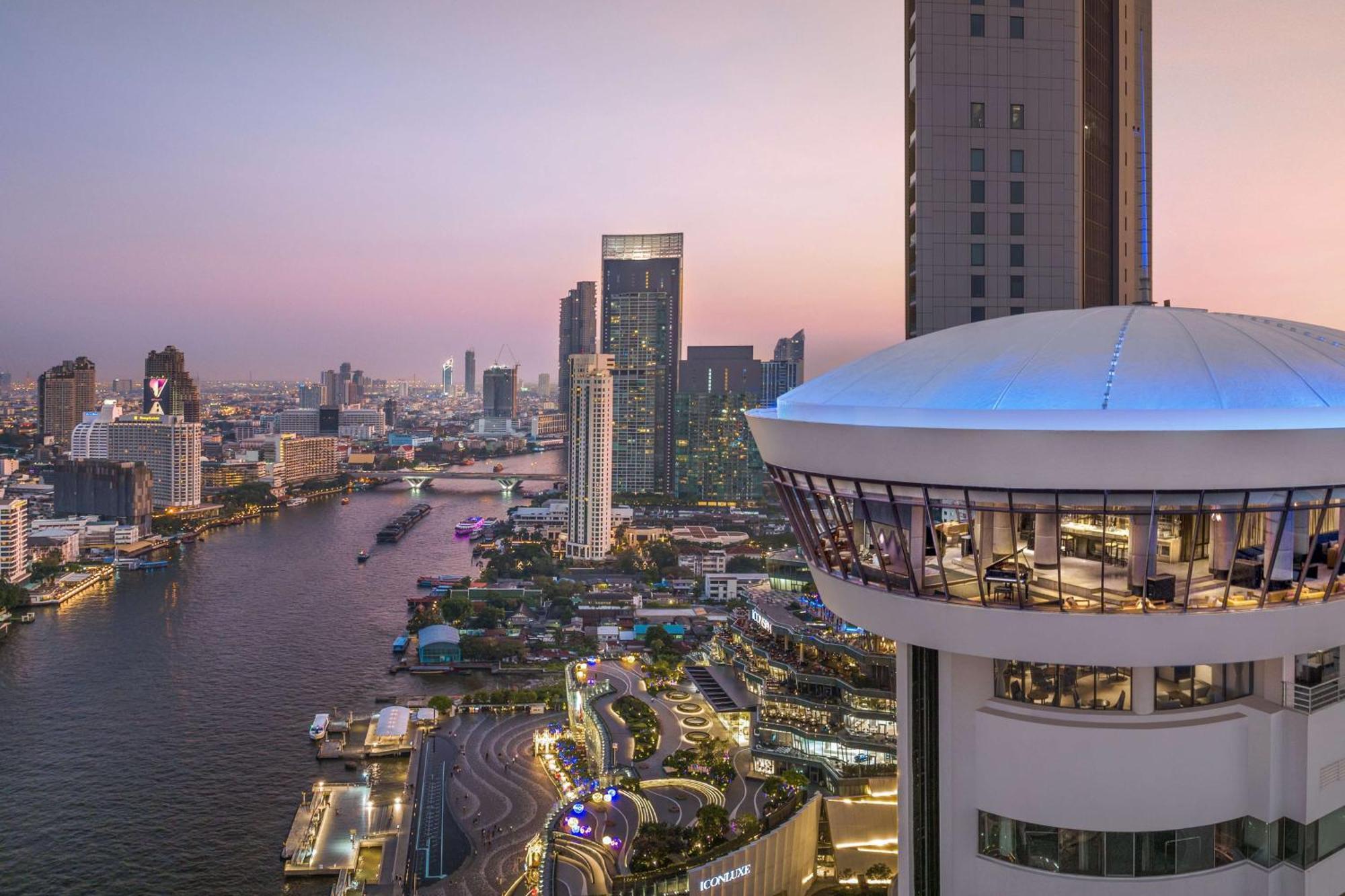 Millennium Hilton Bangkok Hotell Exteriör bild