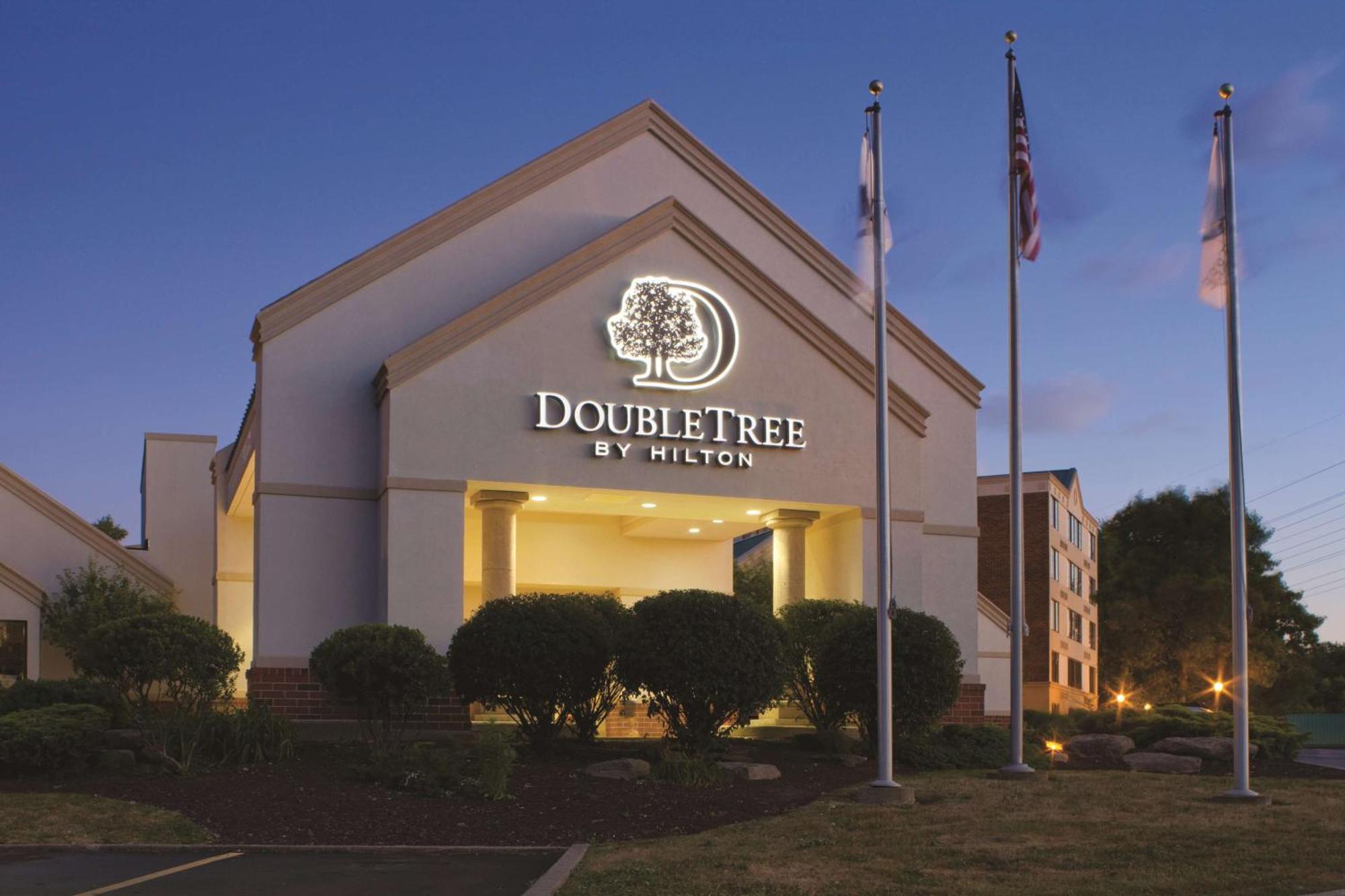 Doubletree By Hilton Hotel Cleveland - Independence Exteriör bild