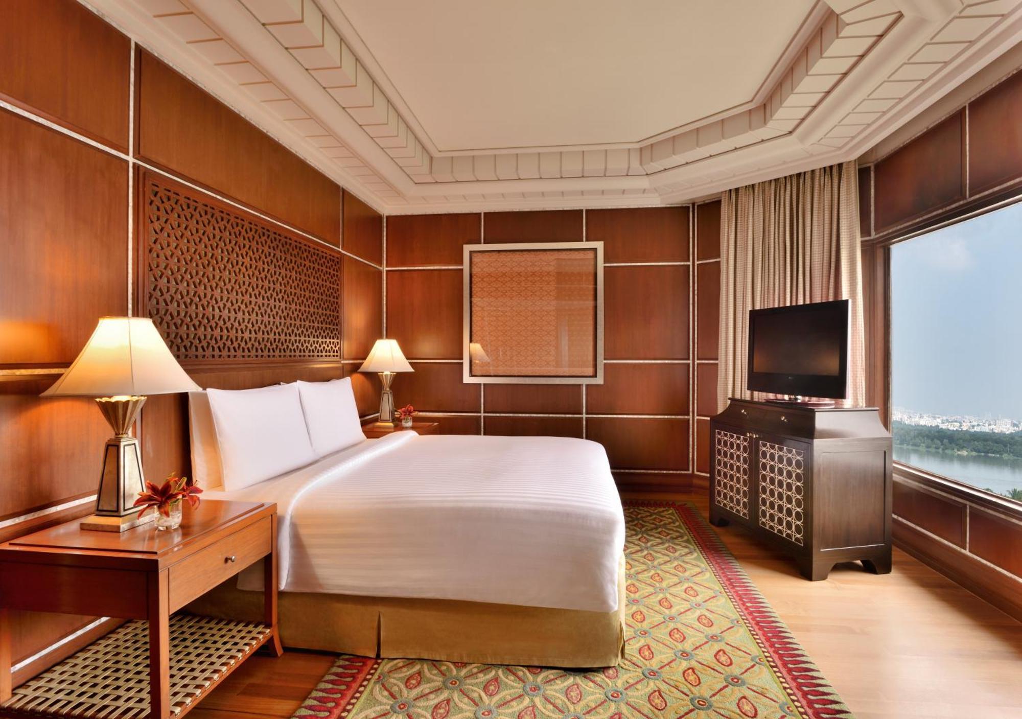 Hyderabad Marriott Hotel&Convention Centre Exteriör bild