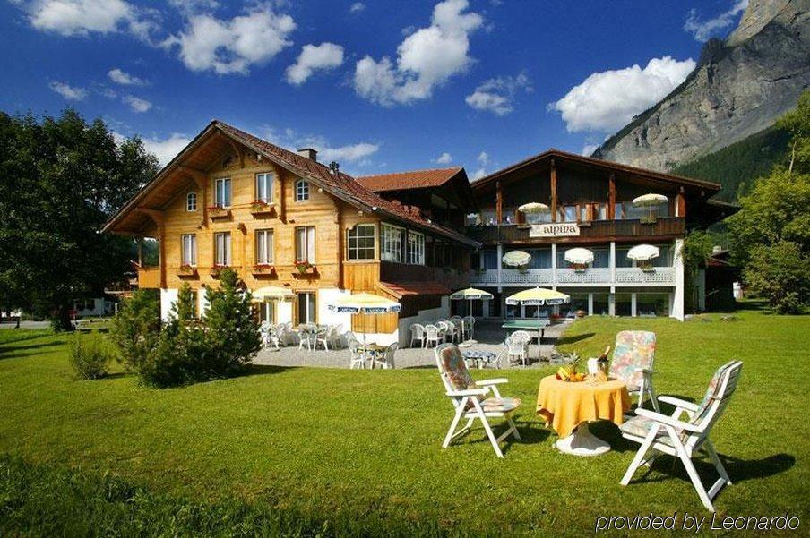 Hotel Alpina Kandersteg Exteriör bild