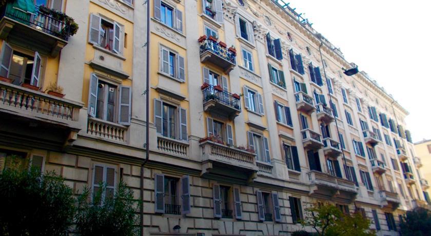 Temporary House - Milan City Centre Hotell Exteriör bild