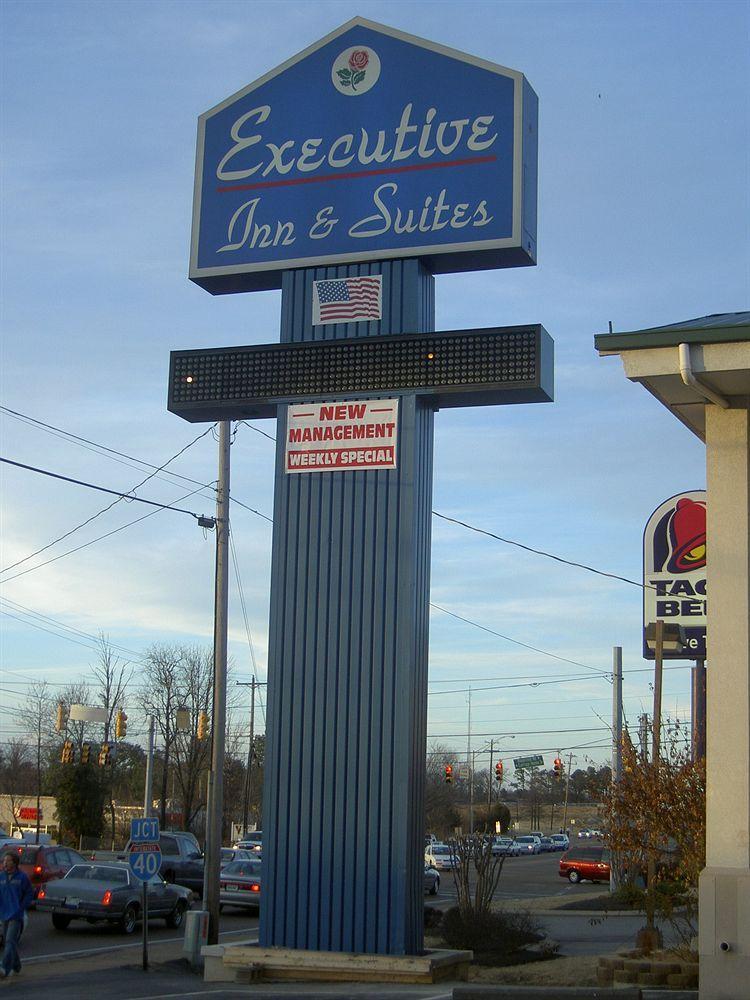 Executive Inn And Suites - Jackson Exteriör bild