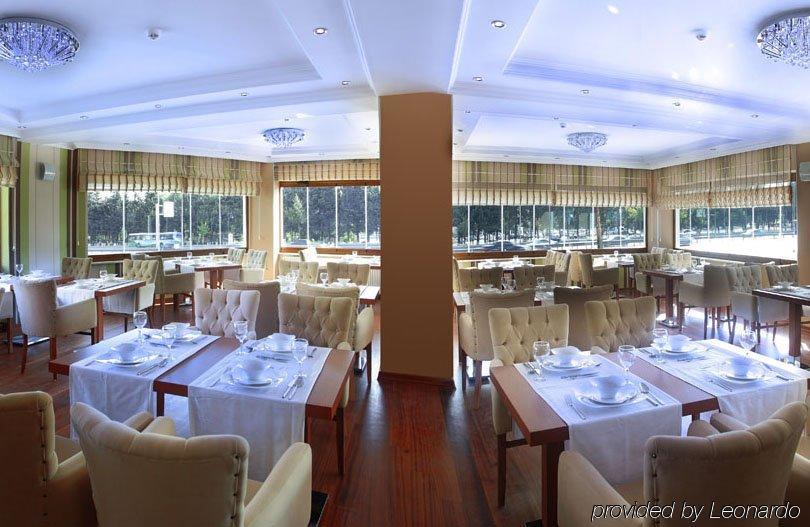 Beynova Hotel Büyükçekmece Restaurang bild