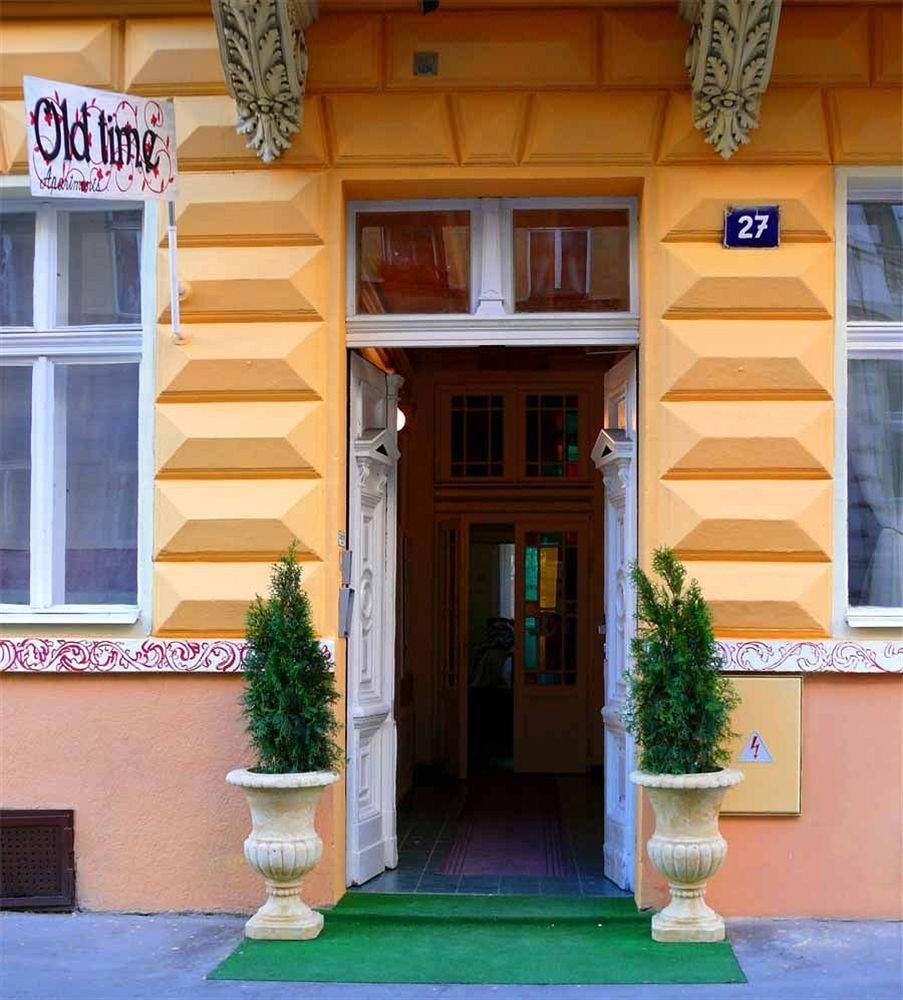 Old Time Hotel Prag Exteriör bild