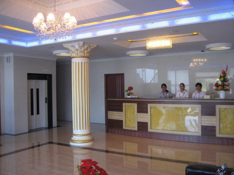 Grand Hoyah Hotel Olongapo City Exteriör bild