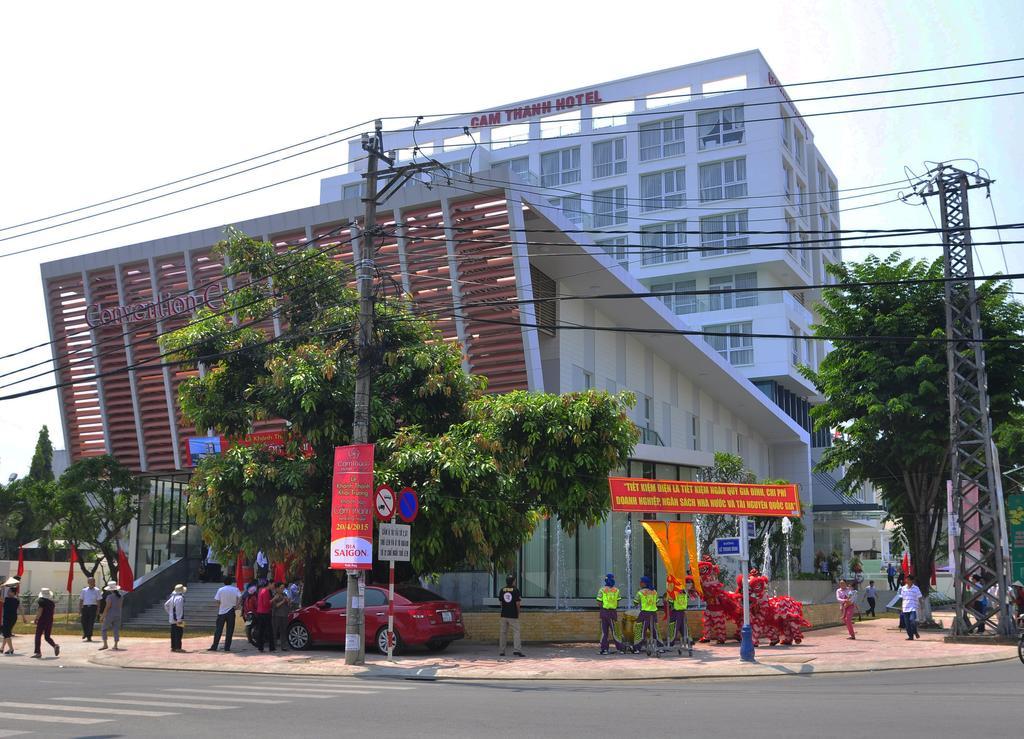 Cam Thanh Hotel Quảng Ngãi Exteriör bild