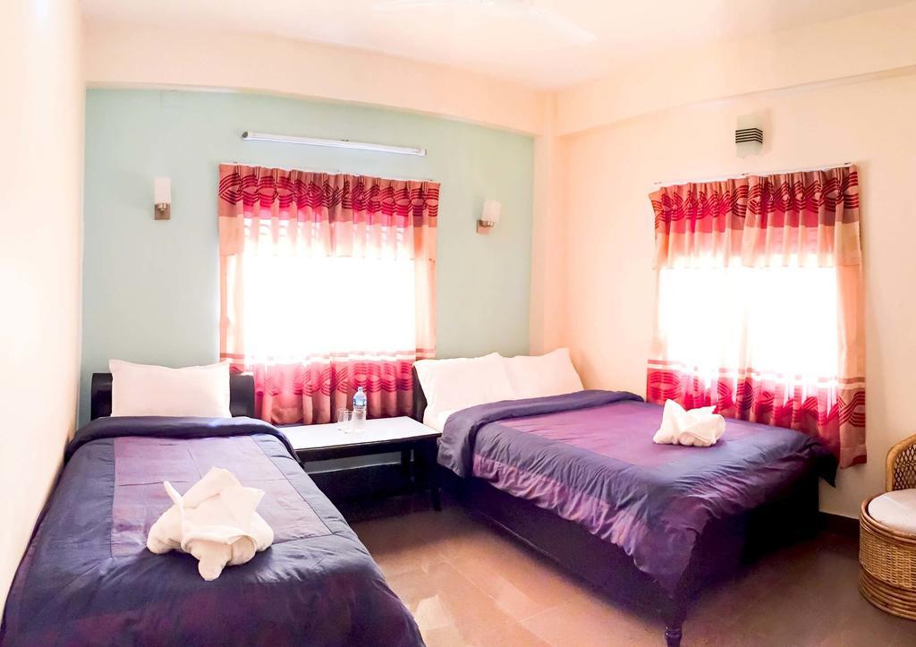 Hotel Atrium Pokhara Exteriör bild