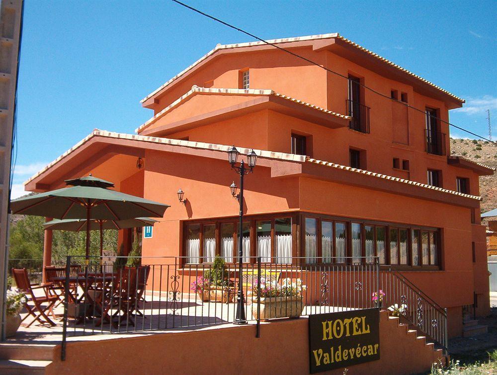 Hotel Valdevecar Albarracín Exteriör bild