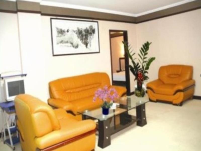 Golding Hotell Guangzhou Exteriör bild