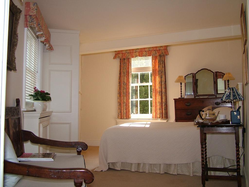 Ocklynge Manor Bed and Breakfast Eastbourne Rum bild