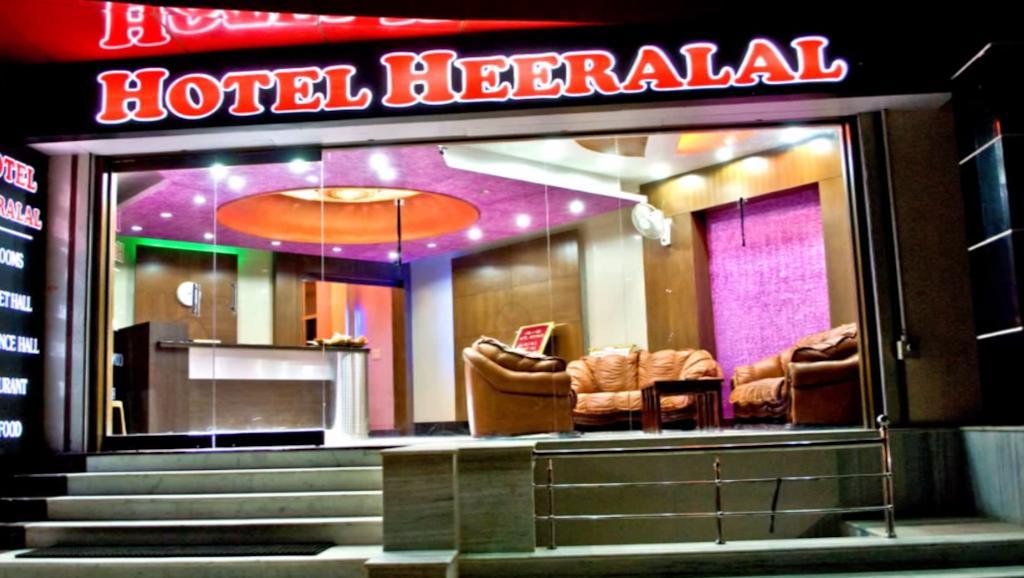 Hotel Heeralal Bikaner Exteriör bild