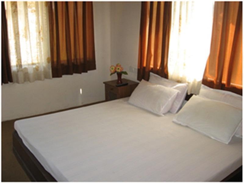 Hotel Arsh Bhowali Nainital Exteriör bild