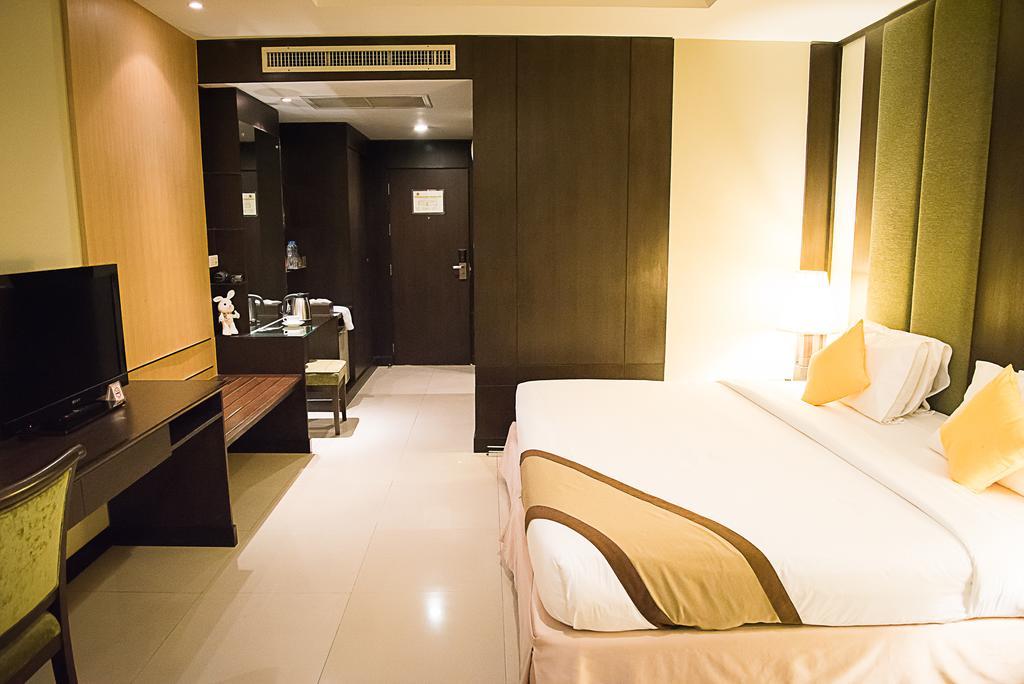 Intimate Hotel Pattaya - Sha Extra Plus Exteriör bild