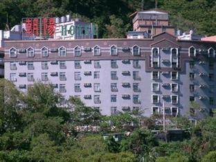 Lei Chaoyang 假期 飯店 Hotell T'ai-tung Exteriör bild