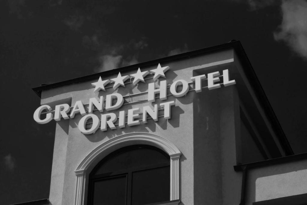 Grand Hotel Orient Brăila Exteriör bild