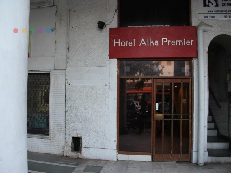 Alka Premiere Hotell New Delhi Exteriör bild