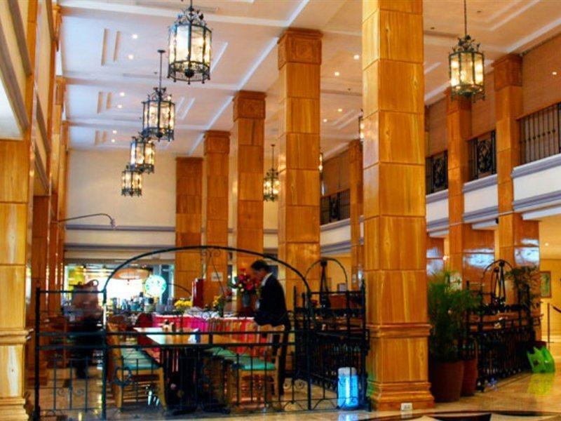 Bayview Park Hotel Manila Exteriör bild