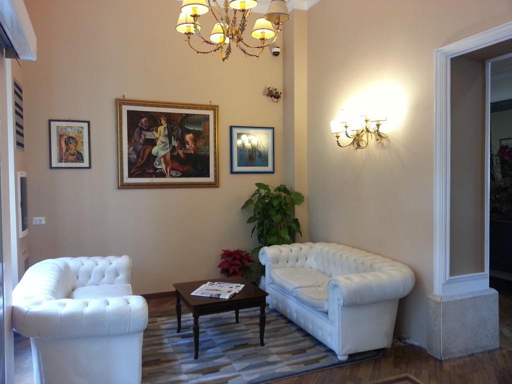 Hotel Villa Aricia Ariccia Exteriör bild