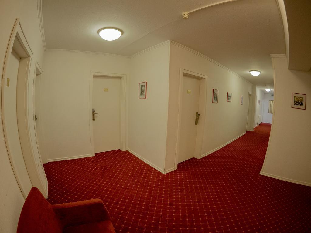 Elbbrucken Hotel Hamburg-Harburg Exteriör bild