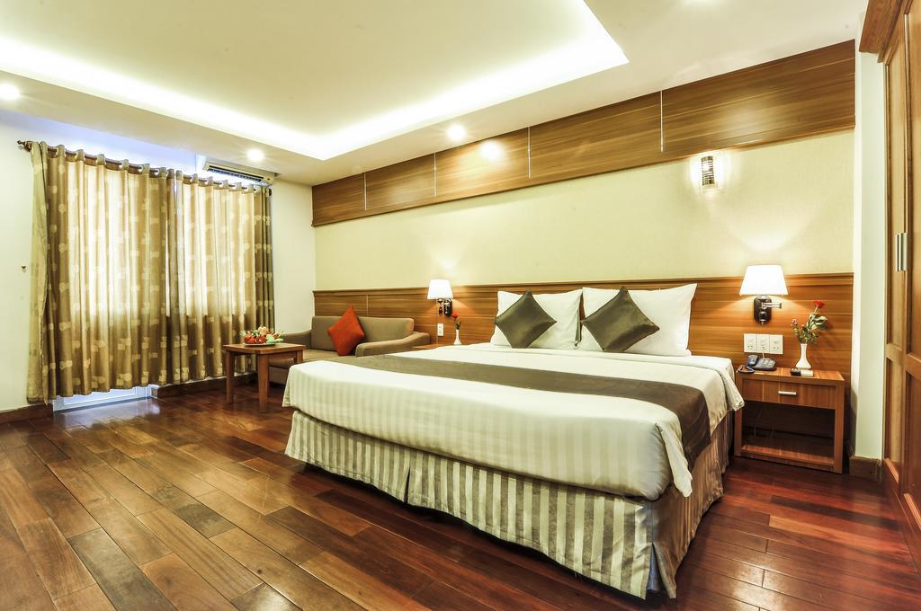 Oriental Nha Trang Hotel - Doi Dien Bai Bien Exteriör bild