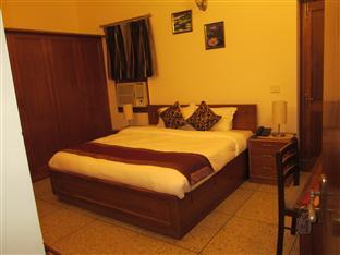 Adarsh Residency Hotell New Delhi Exteriör bild